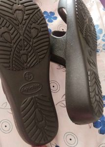 Aqualite Black Flats
