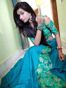 lahenga with crop top nd dupatta