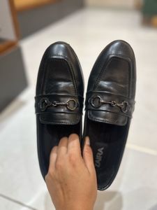 ZAIRA Black Women Loafer