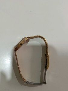 Maxima Gold Watch