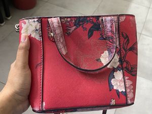 Guess Orginal Sling Bag