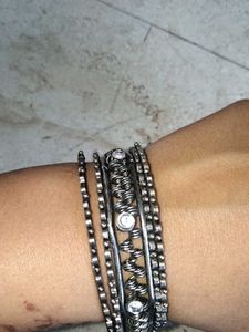 Silver Tone Bangle Set