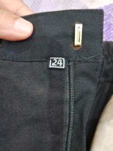 Boy&#39;s Black Vest and Pants Set