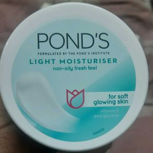 Pond's Light Moisturizer