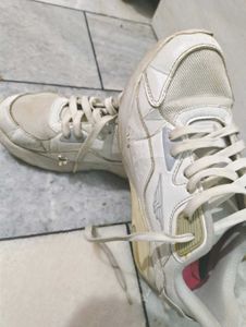 Redtape Sports Shoes