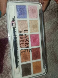 Lakme Absolute Eyeshadow Palette