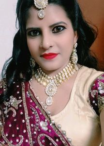 Lhnga Choli