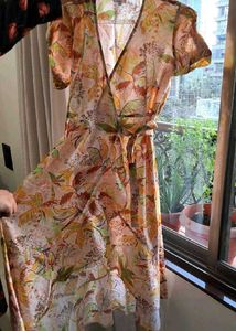 JISORA WRAP AROUND DRESS 💝