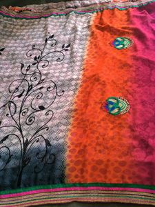 Multi Floral Print Saree 💝