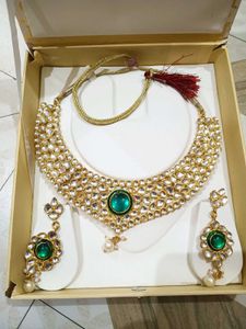Kundan Set