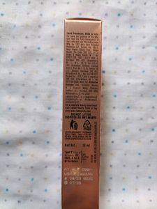 Laxme 9 to 5 foundation- Neutral Medium N220