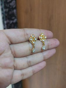 Elegant Gold Drop Earrings