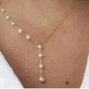 Delicate Pearl Drop Necklace