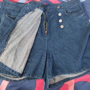 Short Jean