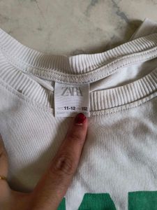 Girls T-shirts