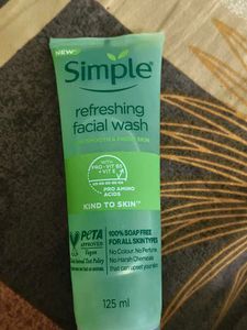 Simple Refreshing Facial Wash