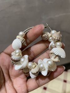 Seashell Pearl Earrings