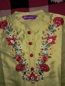 Festive Bloom Kurti