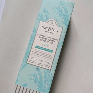 DOT &amp; KEY Barrier Repair Moisturizer