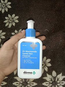2% Niacinamide Gentle Skin Cleanser
