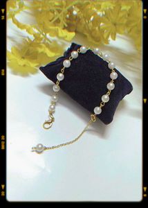Elegant Pearl Bead Bracelet 🌷