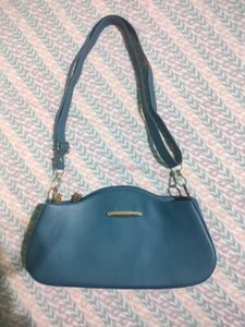 Teal Blue Bag 🩵