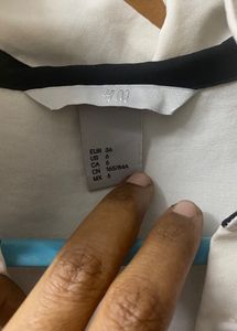 H&M Cream Blouse - Size US 6