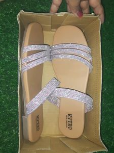 New Ladies Sandal
