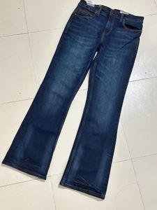 Man Bootcut Pent Size 30