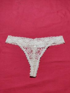 H&M Thong Size .M