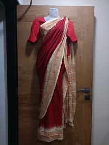 🌺Elegant Red & Beige Printed Saree🌺
