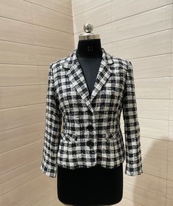 ZARA Pintresty🌸 houndstooth blazer