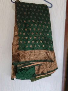Green &amp; Gold Silk Blend Saree