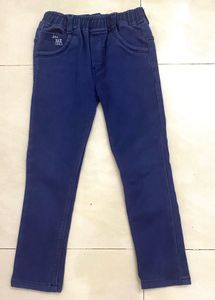 Girls Strechable Jeans 6-7 Yrs