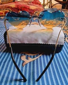 Hert Glasses