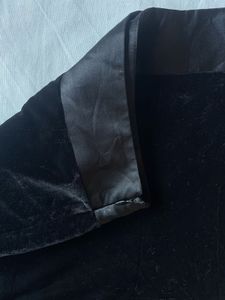 Elegant Velvet Midi Skirt