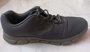 Lotto Sneakers For Men