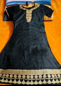 Black &amp; Gold Embroidered Outfit + Jewelry Set