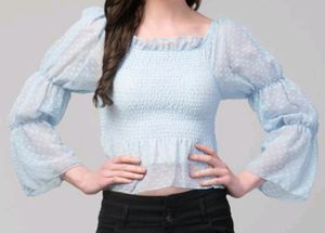 PUFFED SLEEVES CROP TOP