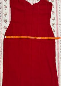Elegant Kurta Set in Tomato Red color