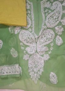 Chikankari Green Kurti with inner