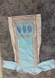 0% Used.Beautiful Floral Print Kurti