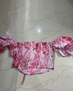 New Urbanic Sweetheart Neck Pink Top Looks Veryhot
