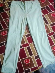 Casual white slim fit chinos