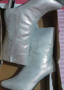 Trendy Silver Boots