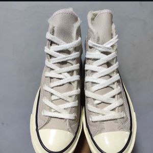 Off White Converse