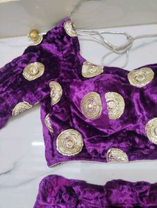 Velvet Lehnga Choli ✨