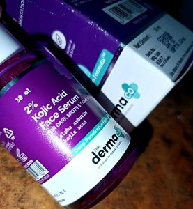 Derma Co Serum and Sunscreen