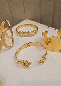 Gold Bracelets - The Everyday Luxe Stack