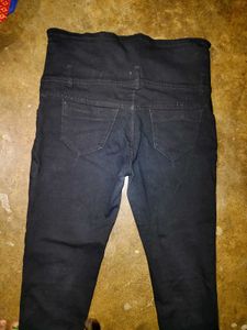 Stylish Black Jeans